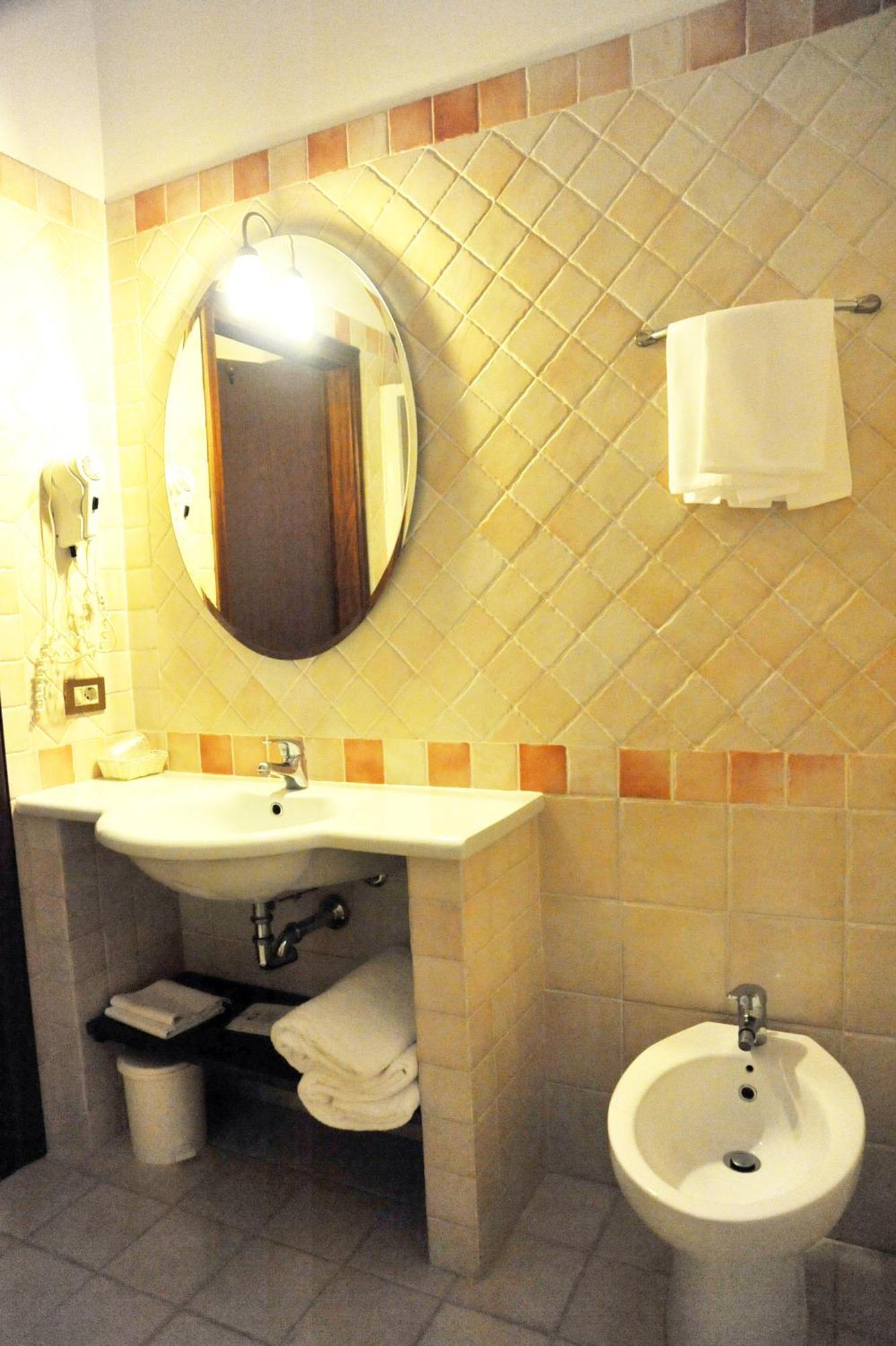 Hotel Ristorante Dante 토르지아노 객실 사진