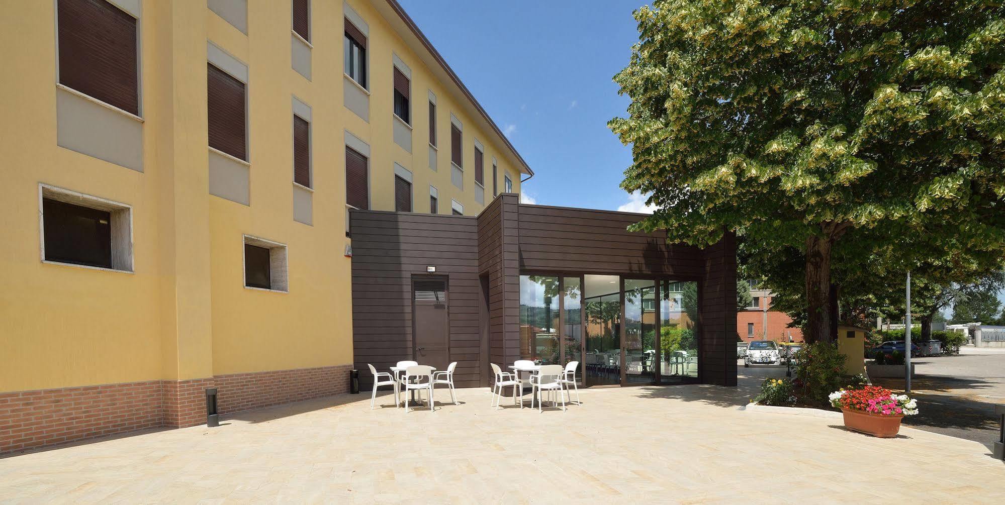 Hotel Ristorante Dante 토르지아노 외부 사진